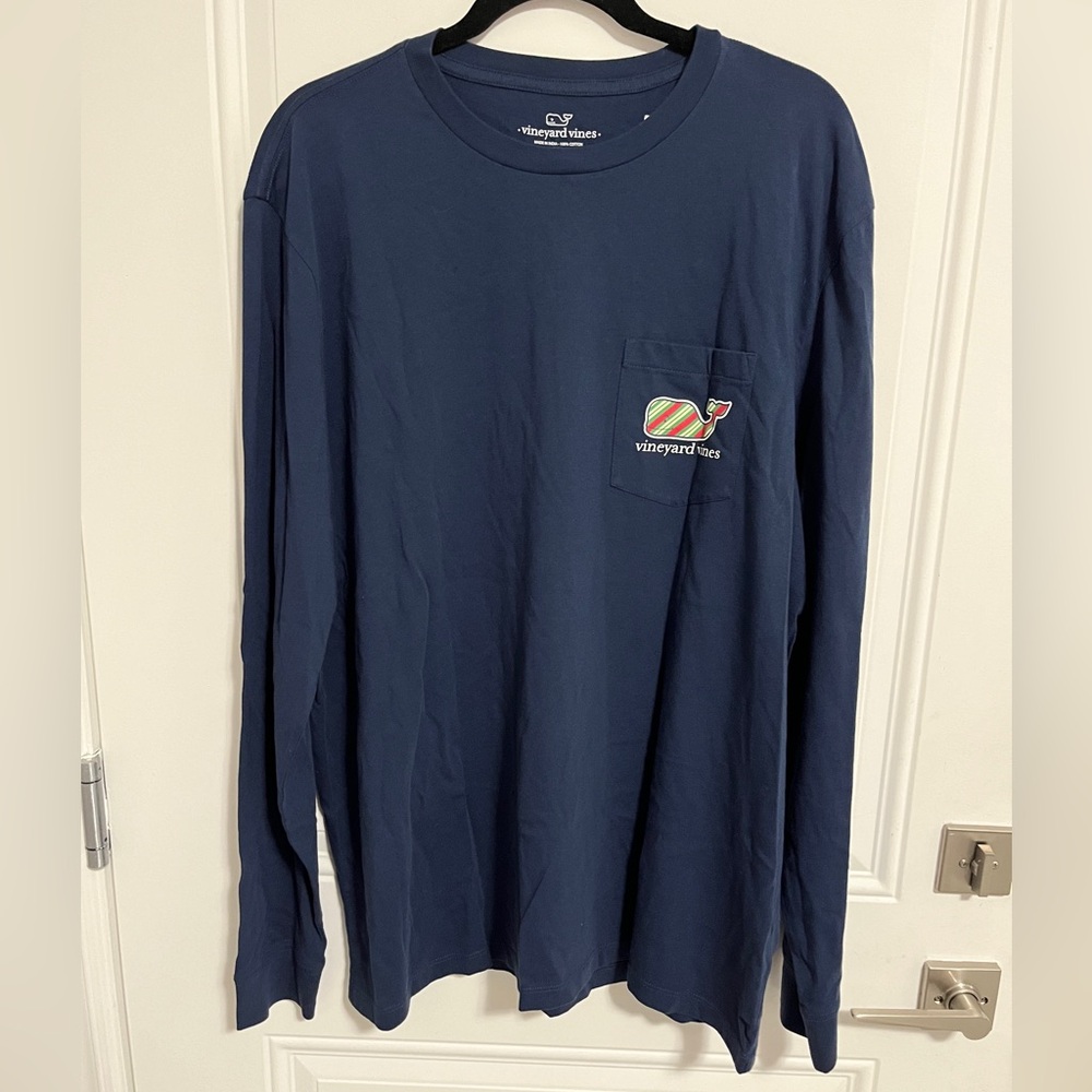NWT - Vineyard Vines Men’s Christmas Long Sleeve Tee - Size XL